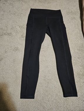 Fabletics PowerHold Black Performance Leggings Size Medium